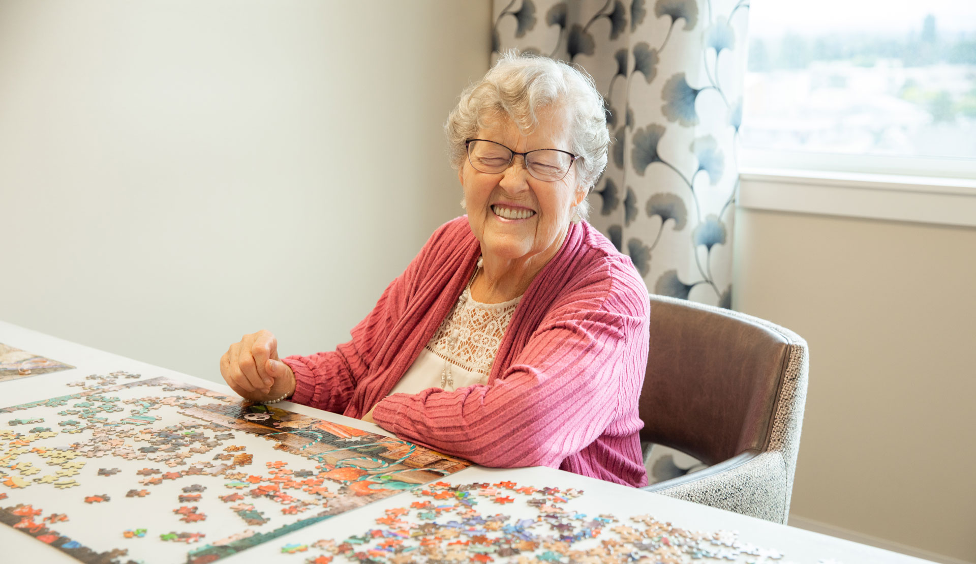 resident with puzzle